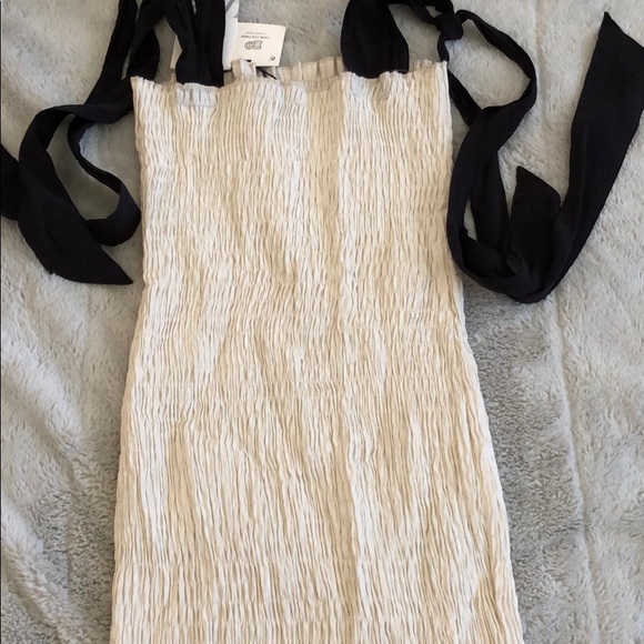 Zara Dress - Picture 3 of 4